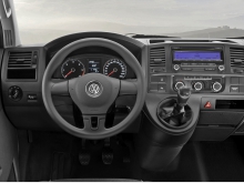 Фото Volkswagen Transporter комби 2.0 biTDI DSG L2 №18